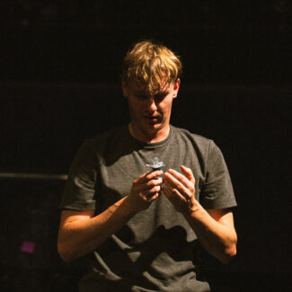 Rainer Elhi / "Jäljed meie vahel" / Foto: Rasmus Kull