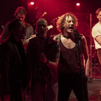 Must Kast 12: Kutse tantsule