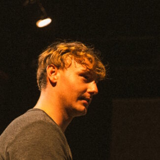 Rainer Elhi / "Jäljed meie vahel" / Foto: Rasmus Kull