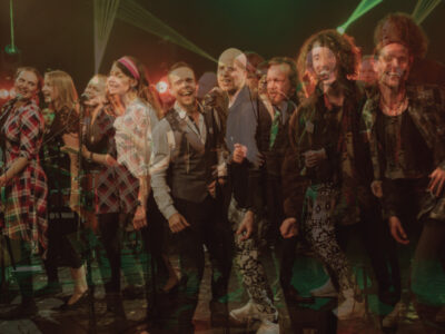 Must Kast 12: Kutse tantsule